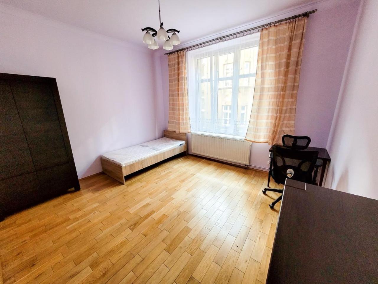 Wild Solutions Sauna Apartments Krasków Eksteriør bilde