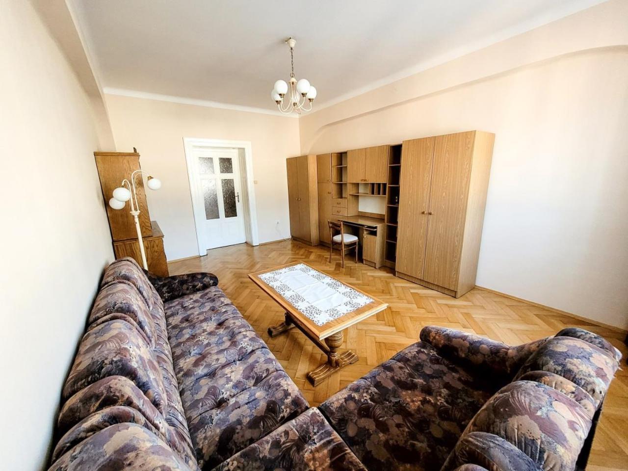 Wild Solutions Sauna Apartments Krasków Eksteriør bilde
